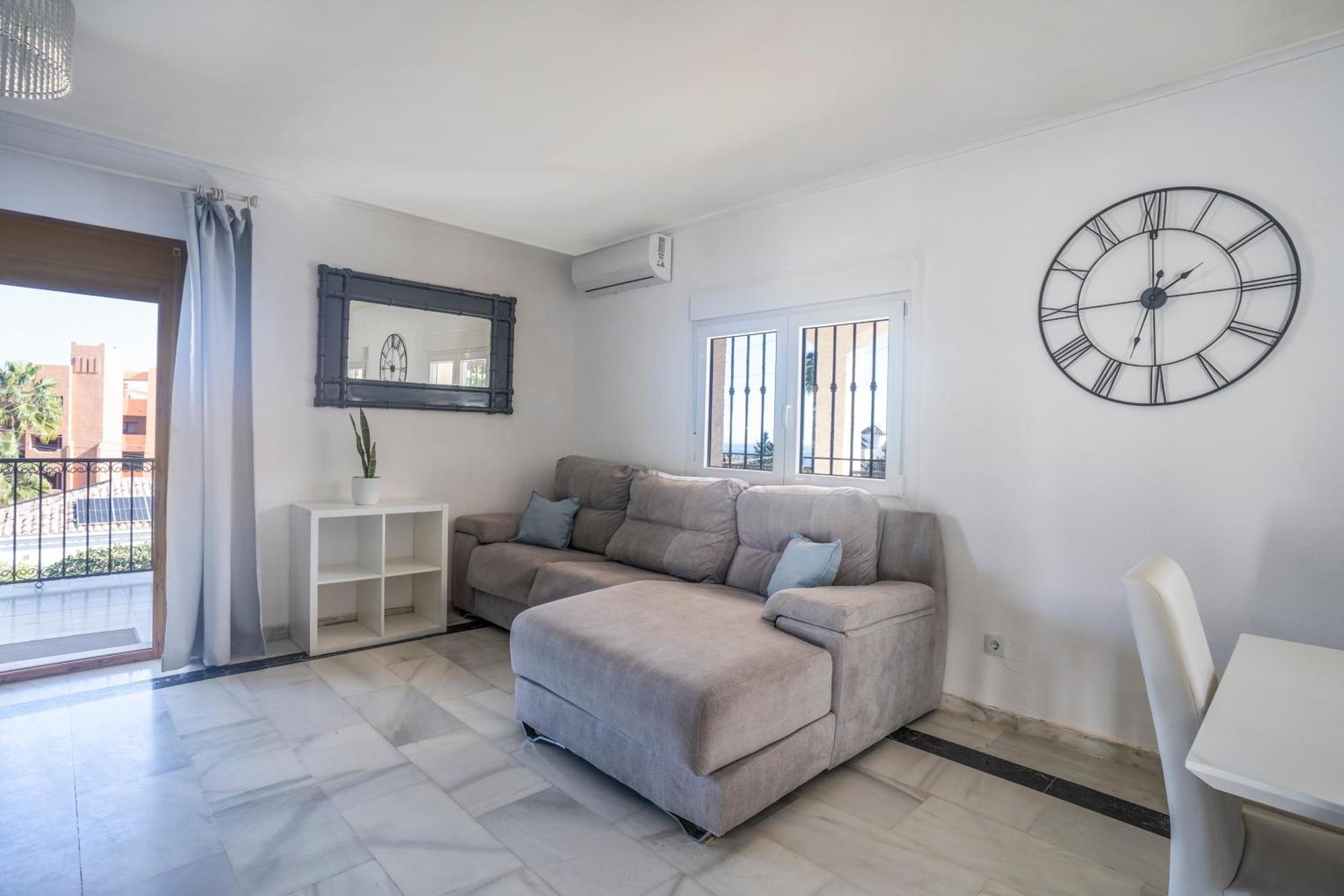 Beautiful 5 Bedroom Villa, Sea Views, Private Pool, Estepona Newly Refurbished Exteriör bild