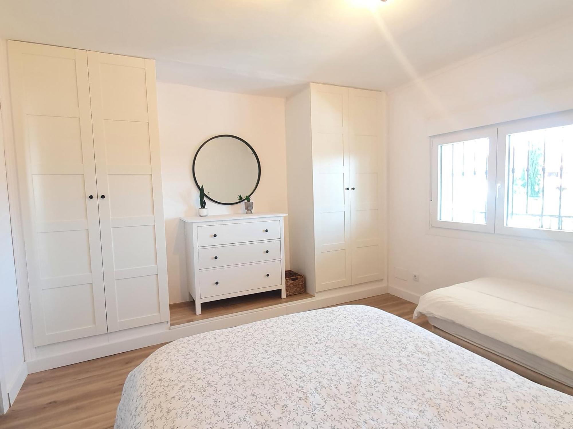 Beautiful 5 Bedroom Villa, Sea Views, Private Pool, Estepona Newly Refurbished Exteriör bild